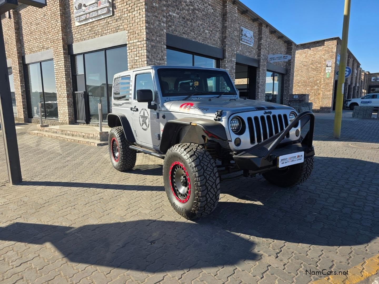 2014 Jeep Wrangler Sahara photo 1