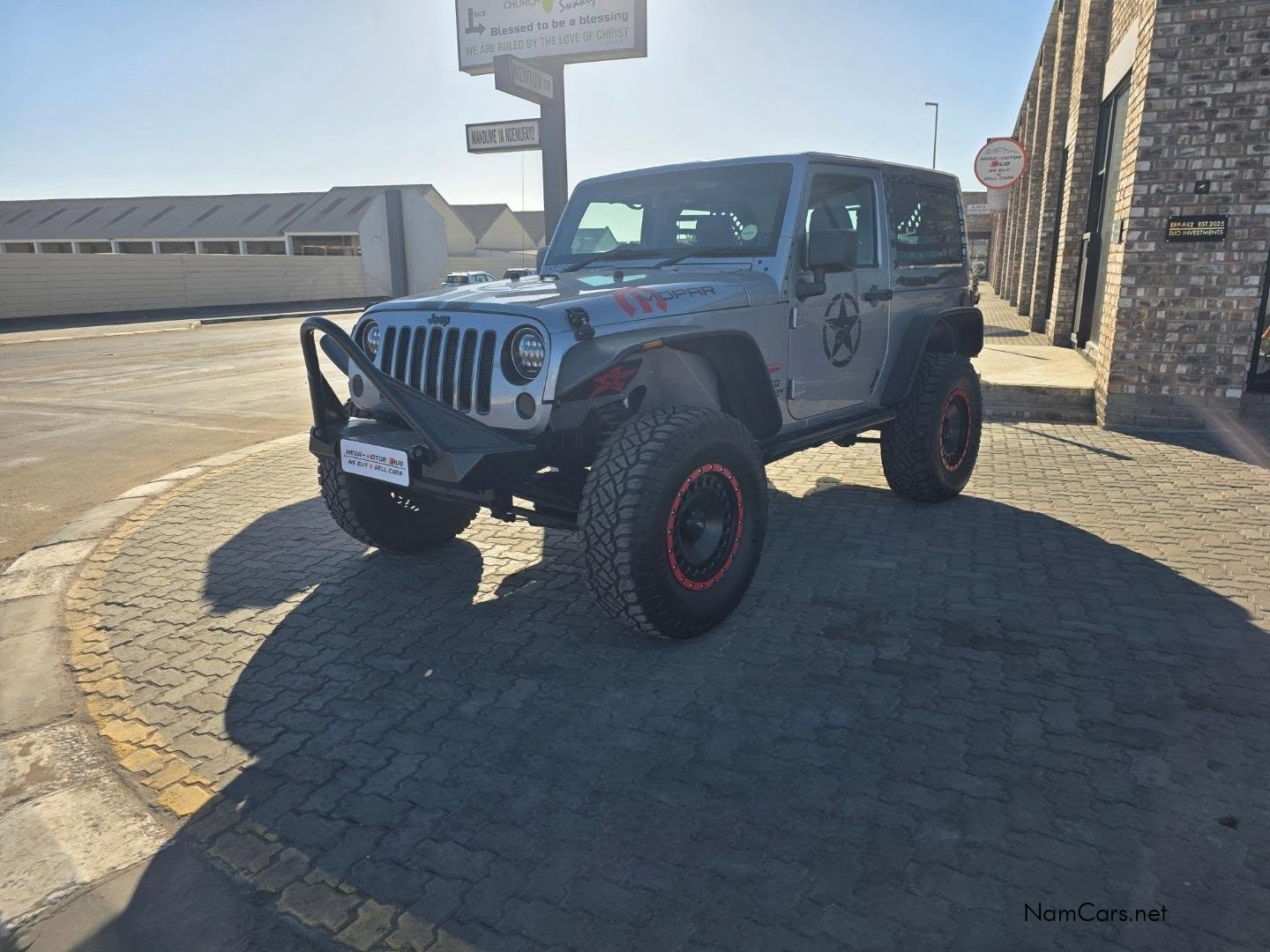 2014 Jeep Wrangler Sahara photo 3
