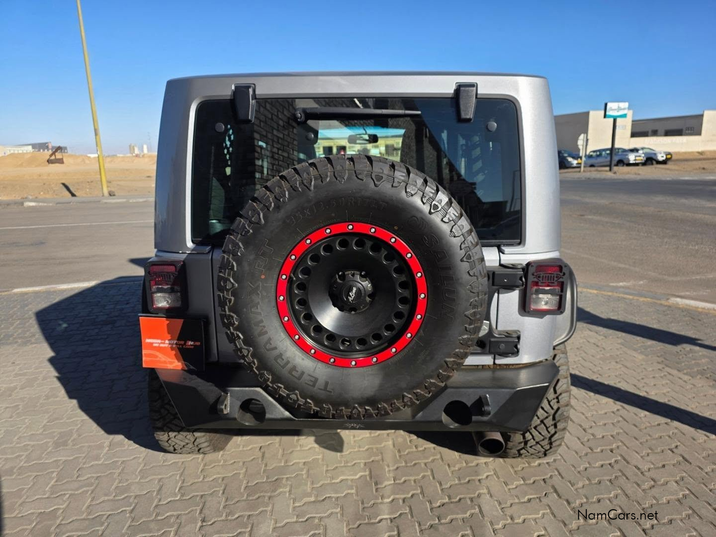 2014 Jeep Wrangler Sahara photo 9
