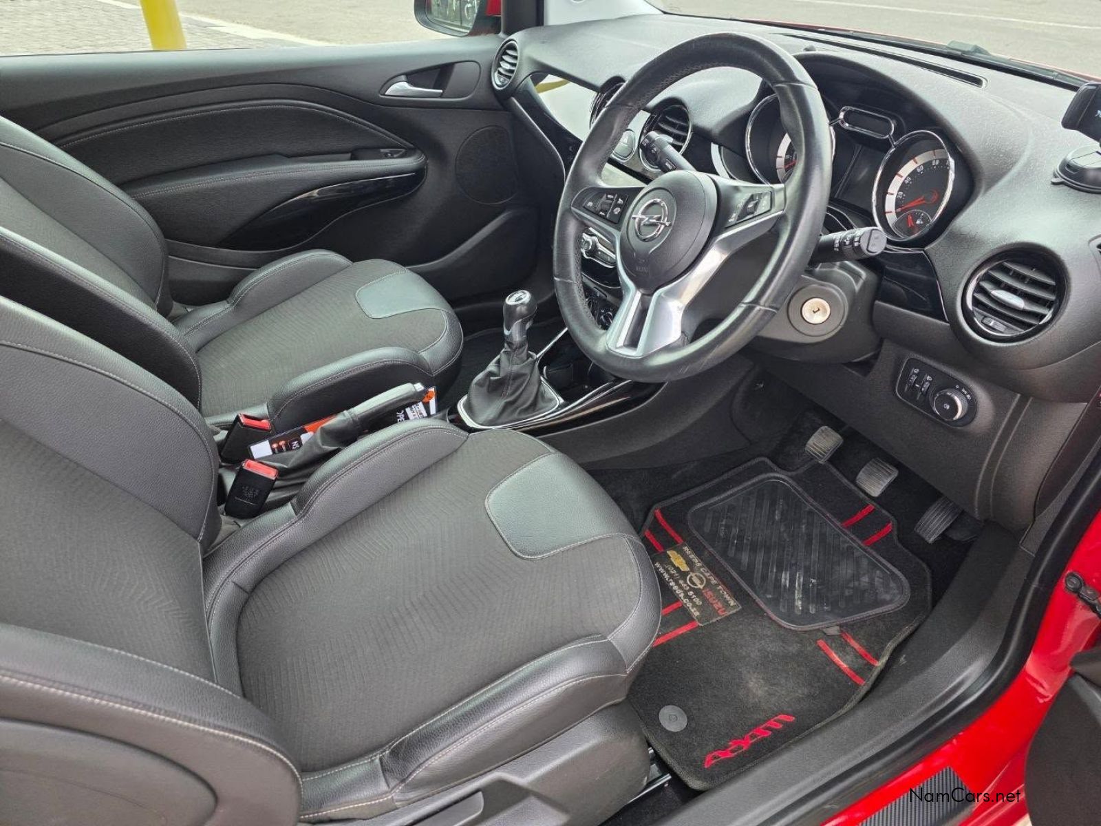 2017 Opel Adam photo 11