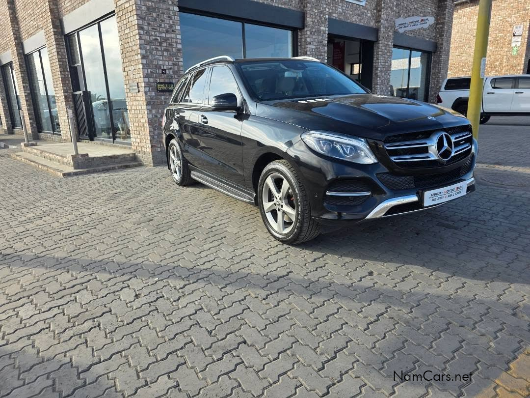 2017 Mercedes-Benz GLE photo 1