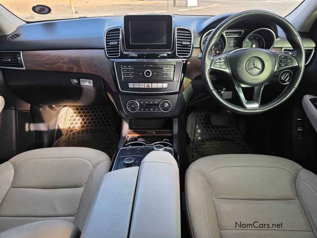 2017 Mercedes-Benz GLE photo 11