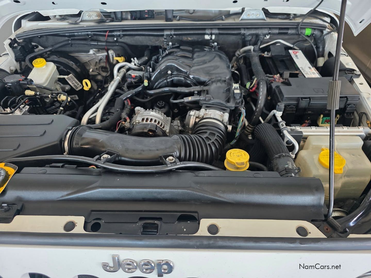 2015 Jeep Wrangler photo 14