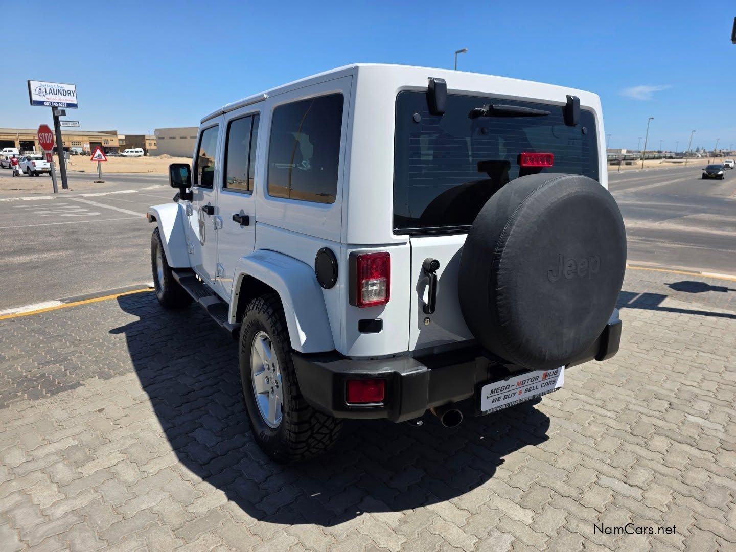 2015 Jeep Wrangler photo 7
