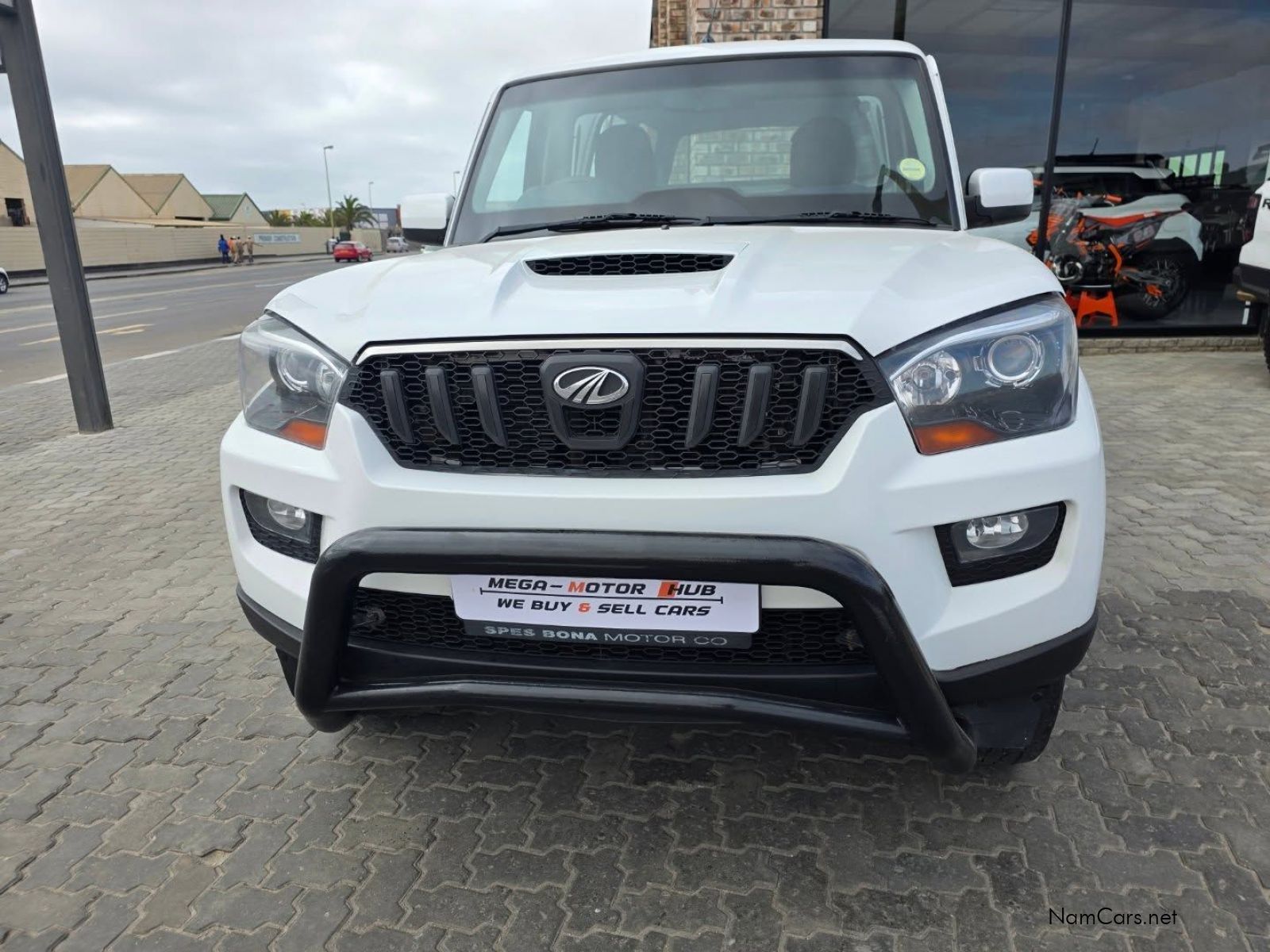 2019 Mahindra PIK UP photo 2