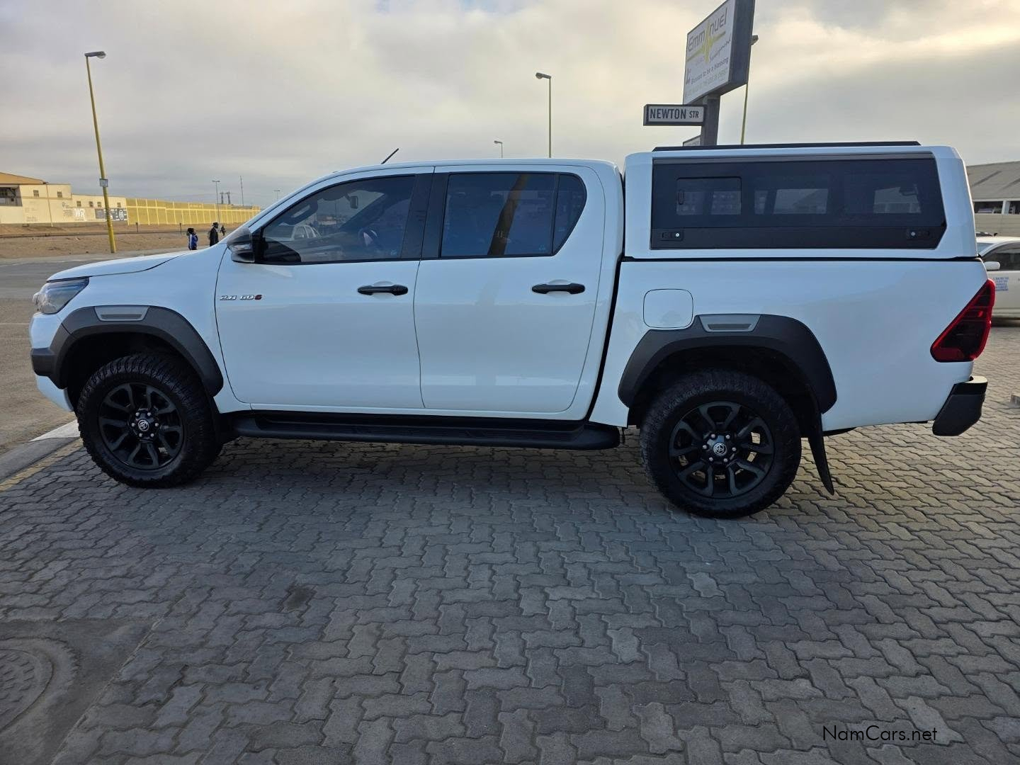 2023 Toyota Hilux photo 7