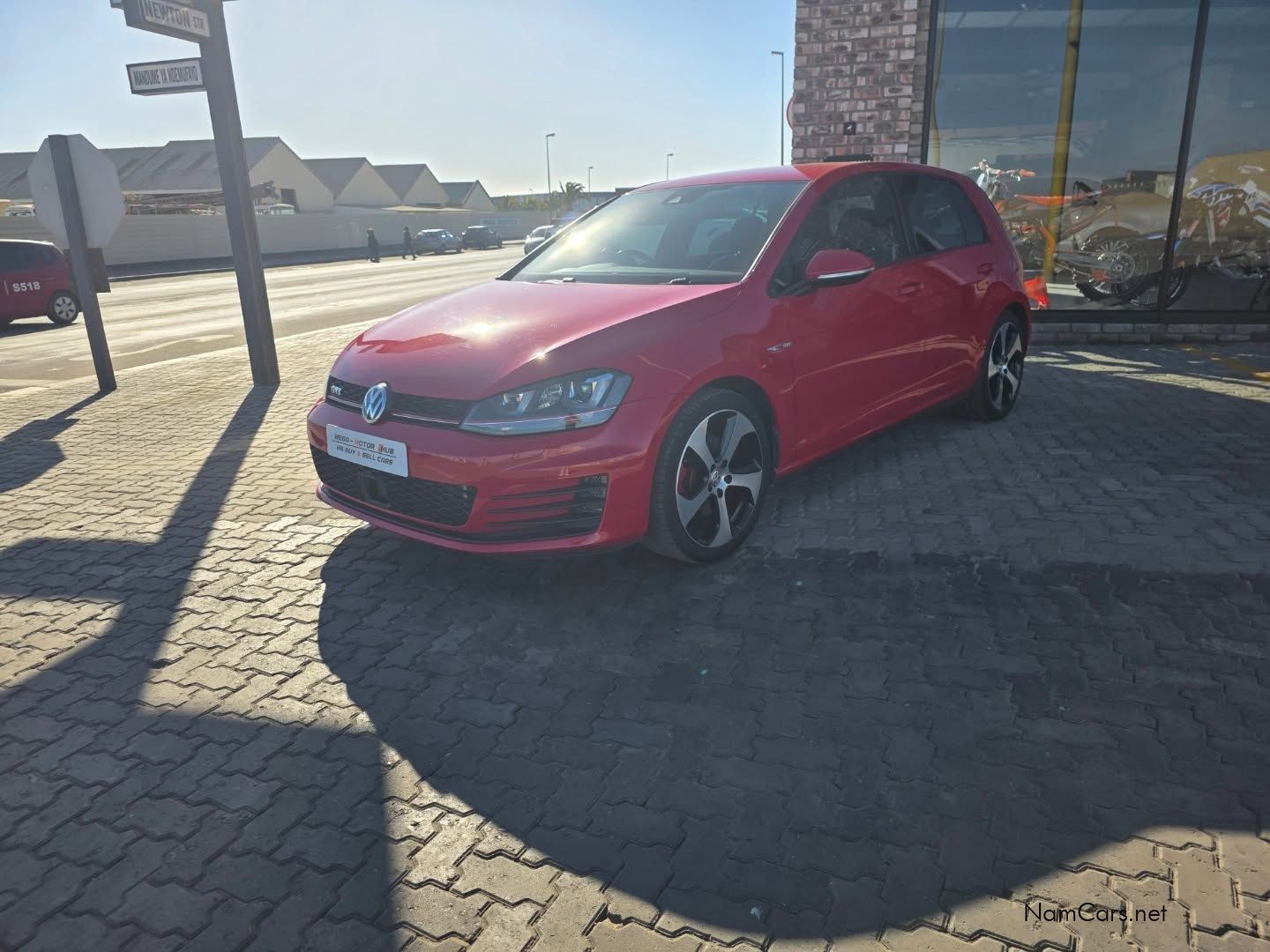2016 Volkswagen Golf photo 4