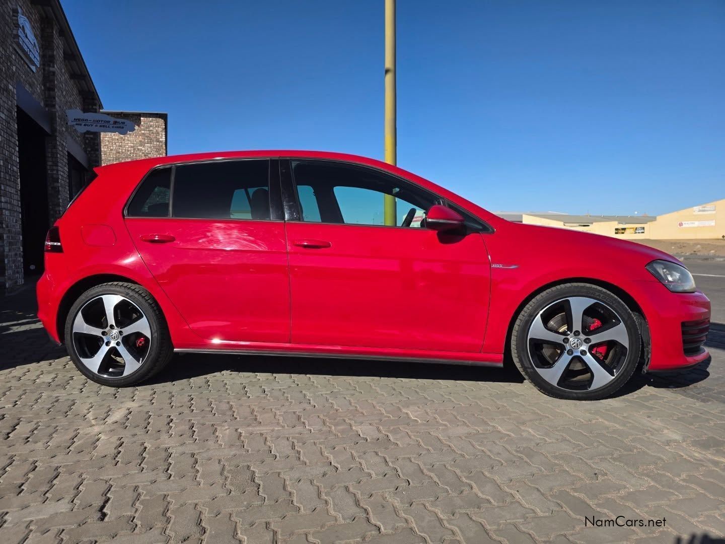2016 Volkswagen Golf photo 6