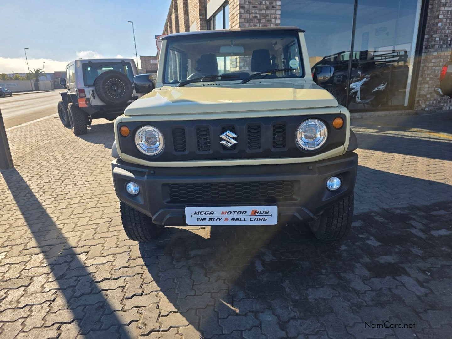 2022 Suzuki Jimny photo 2