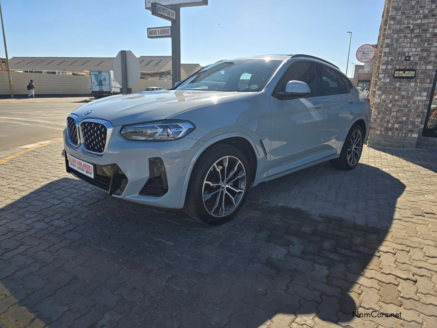 2022 BMW X4 photo 1