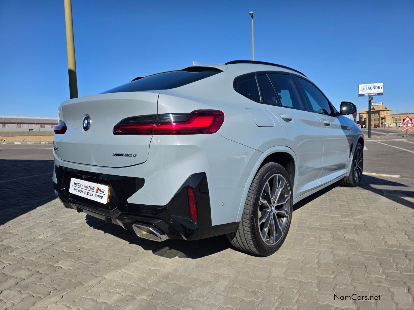 2022 BMW X4 photo 10