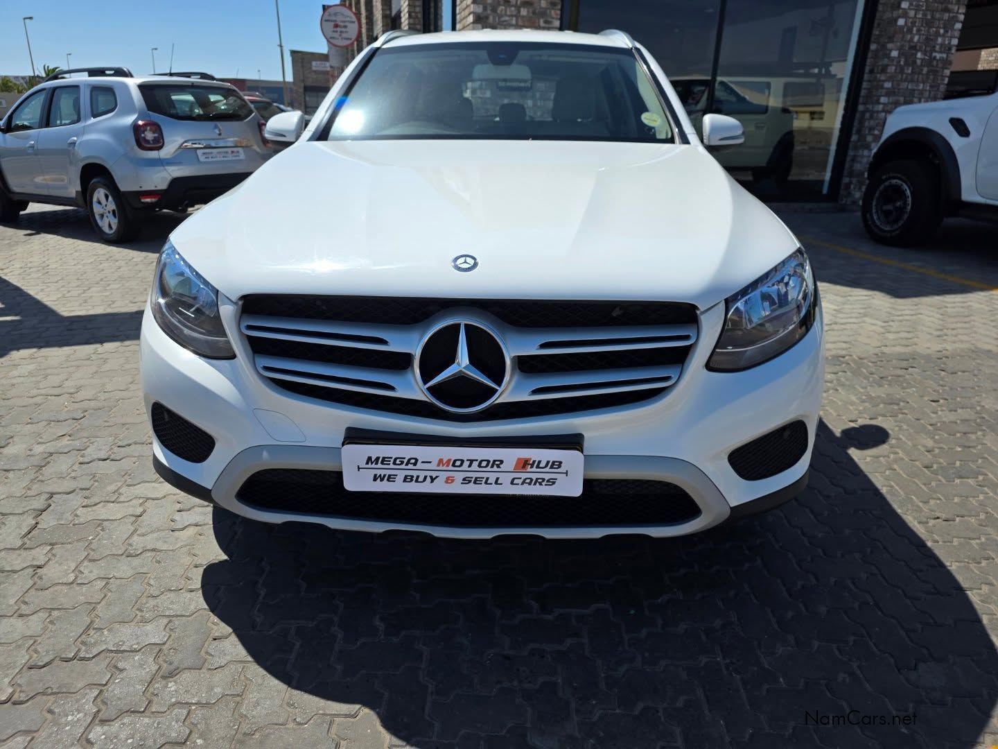 2016 Mercedes-Benz GLC photo 2
