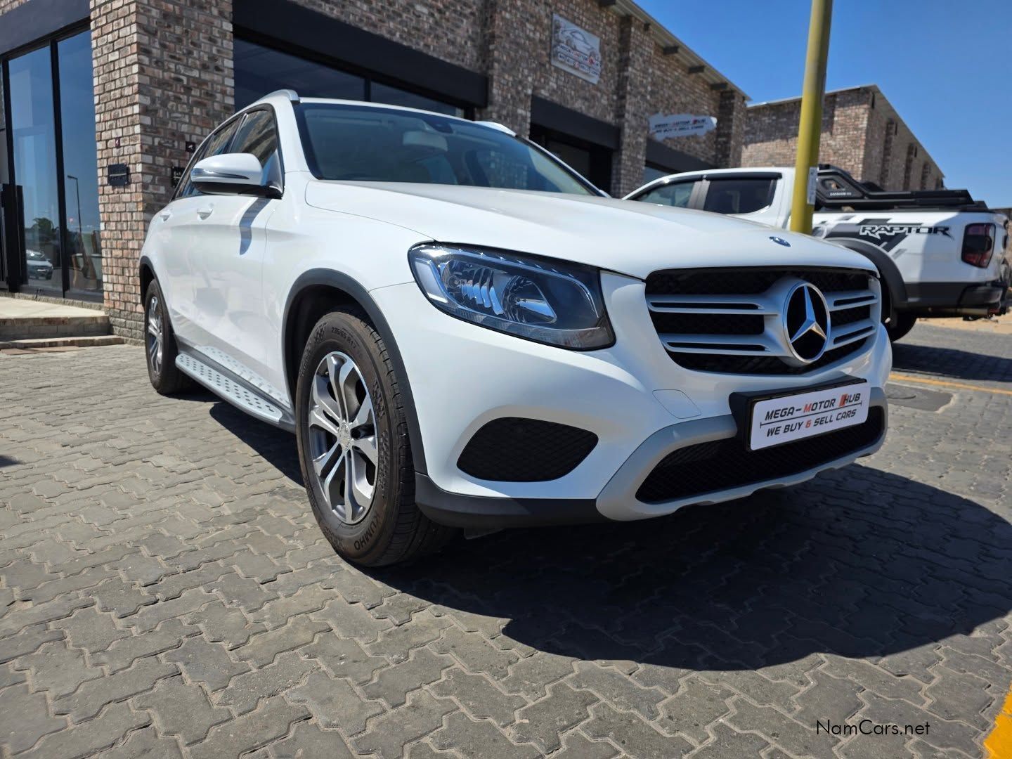 2016 Mercedes-Benz GLC photo 4