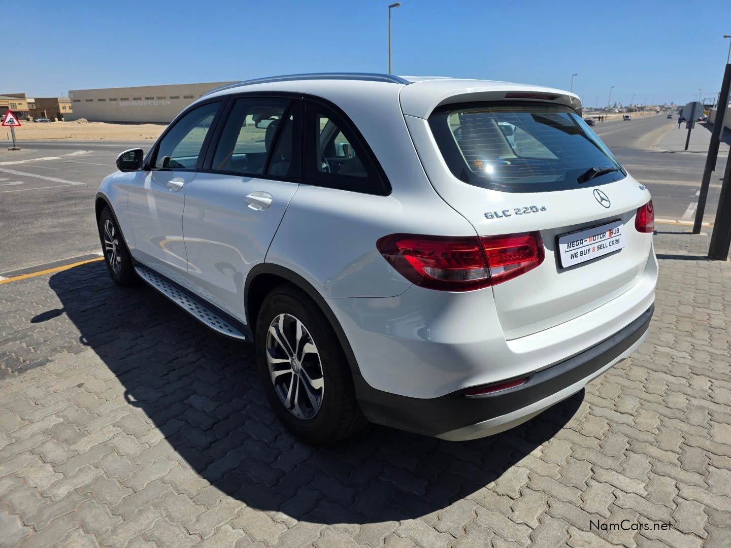 2016 Mercedes-Benz GLC photo 7