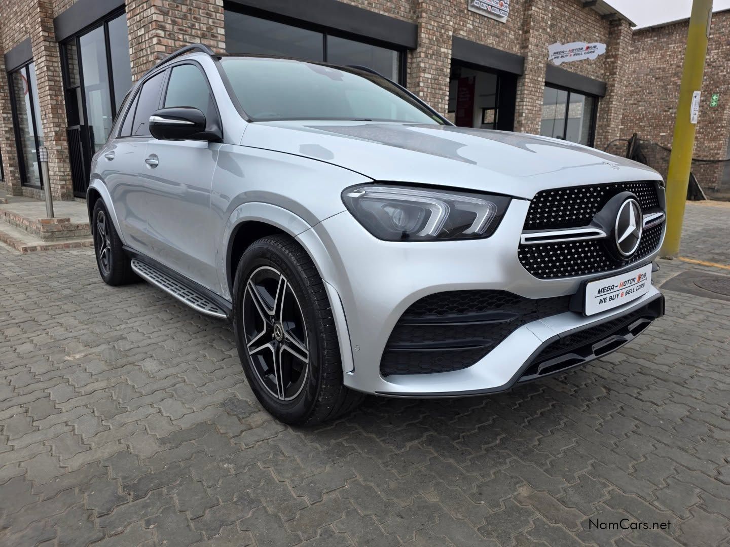 2020 Mercedes-Benz GLE photo 4