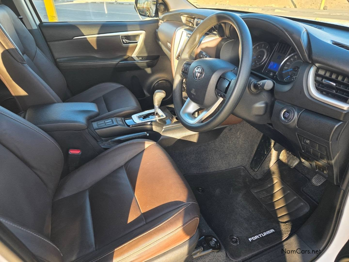 2018 Toyota Fortuner photo 12