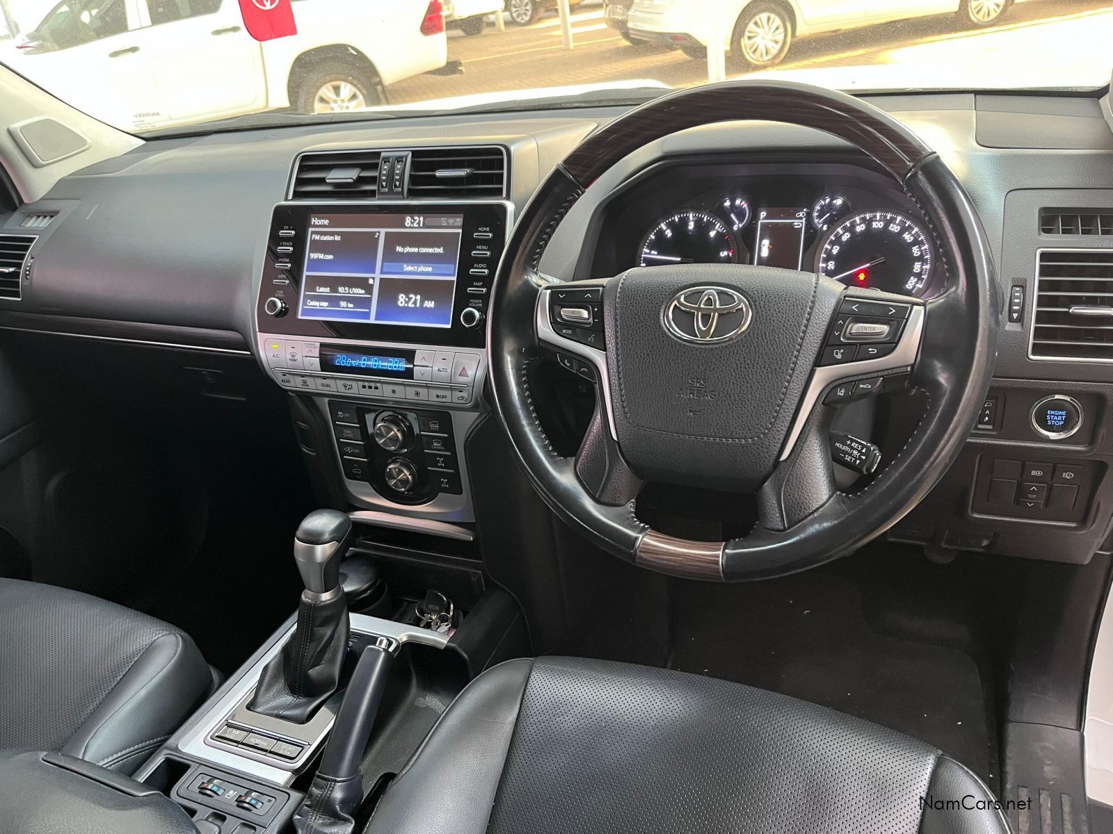 2022 Toyota Prado photo 5
