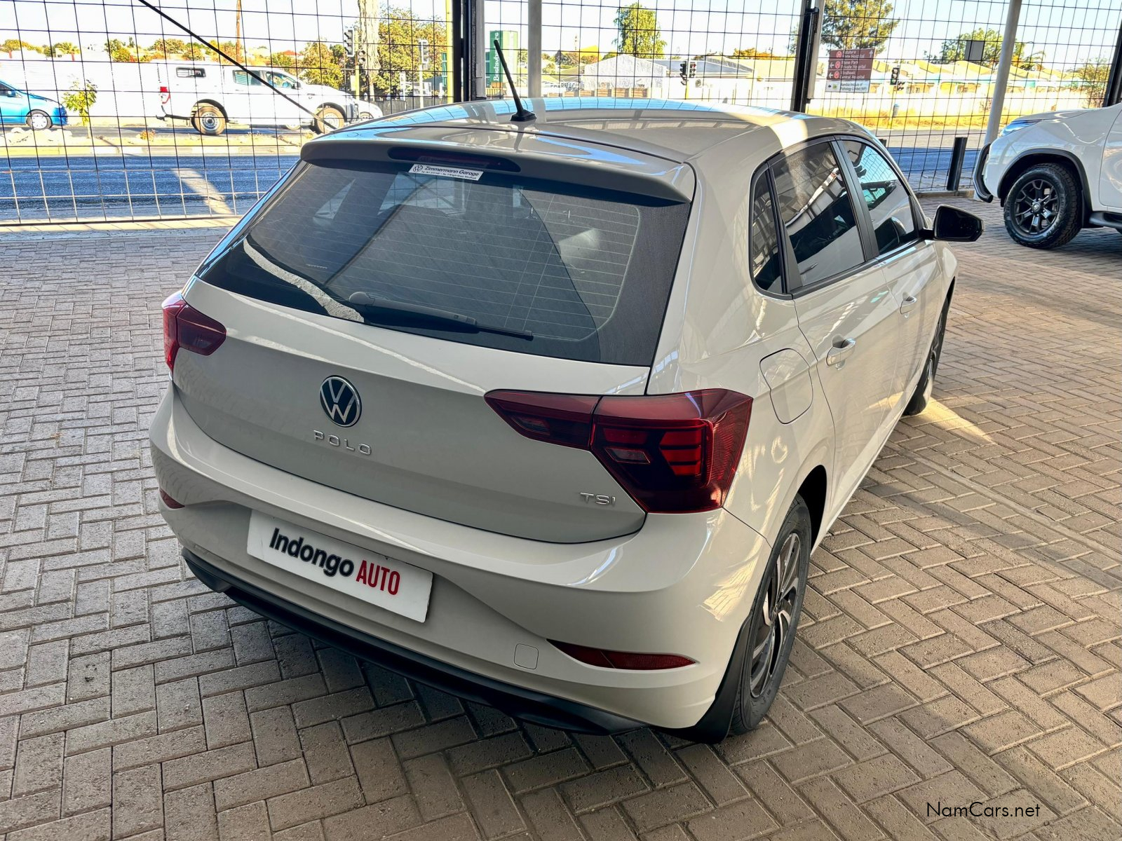 2022 Volkswagen Polo photo 3