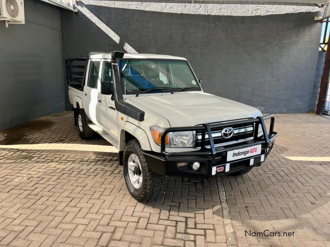 2022 Toyota Land Cruiser photo 1