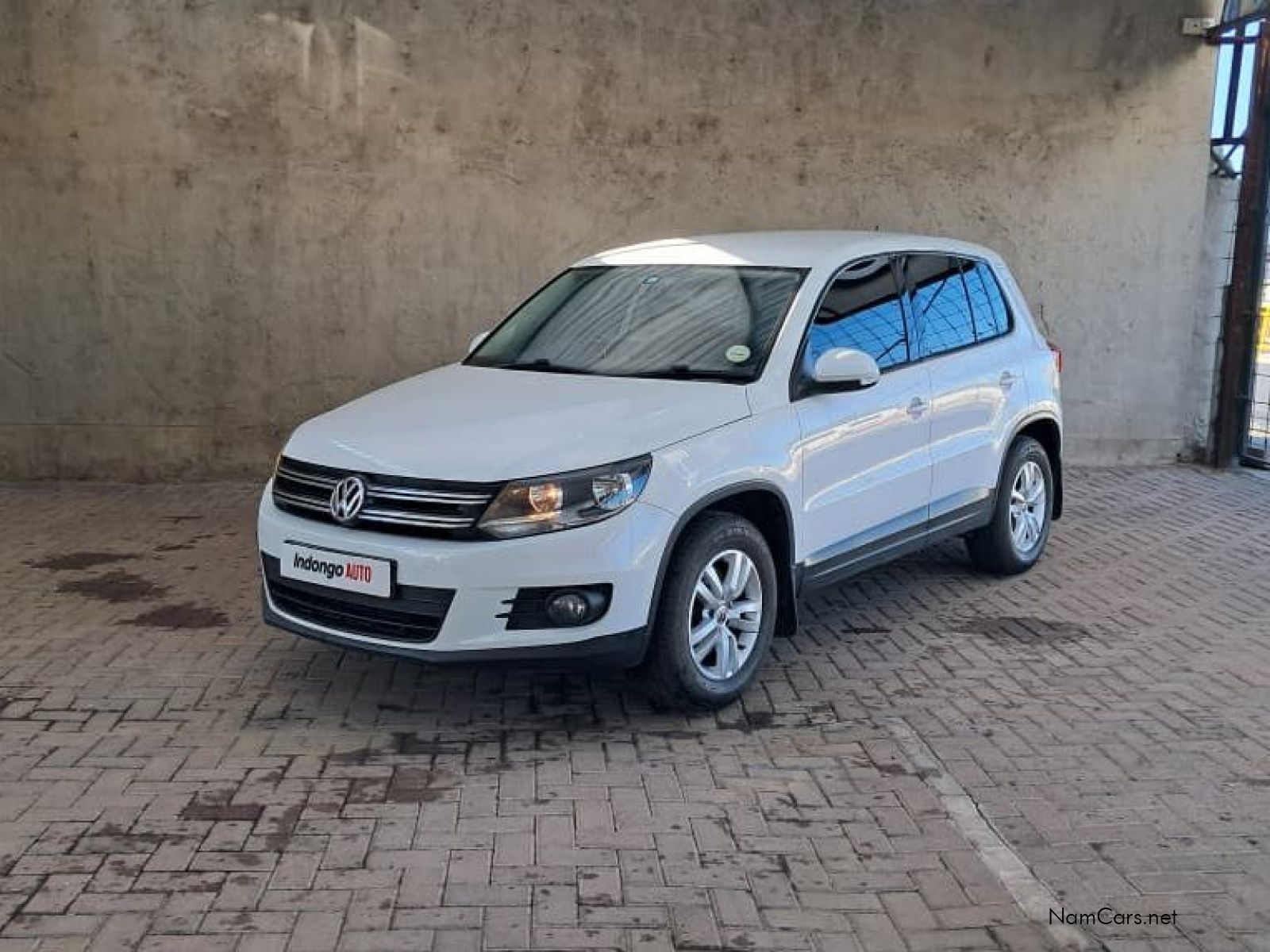 2014 Volkswagen Tiguan photo 2