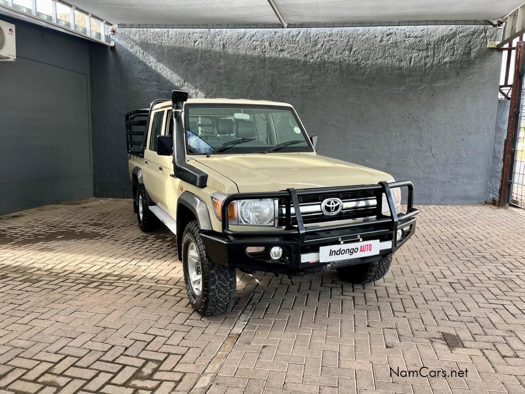 2022 Toyota Land Cruiser photo 2