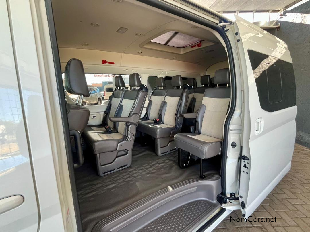 2023 Toyota Quantum photo 5