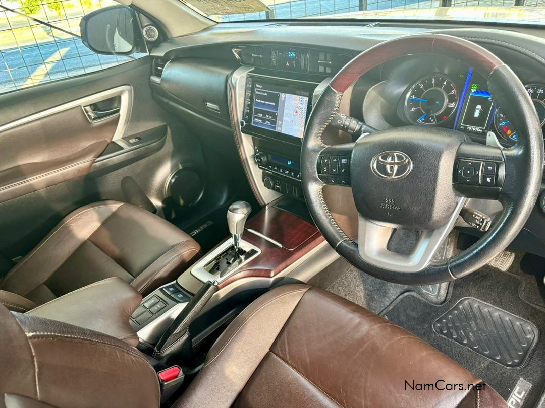 2020 Toyota Fortuner photo 5