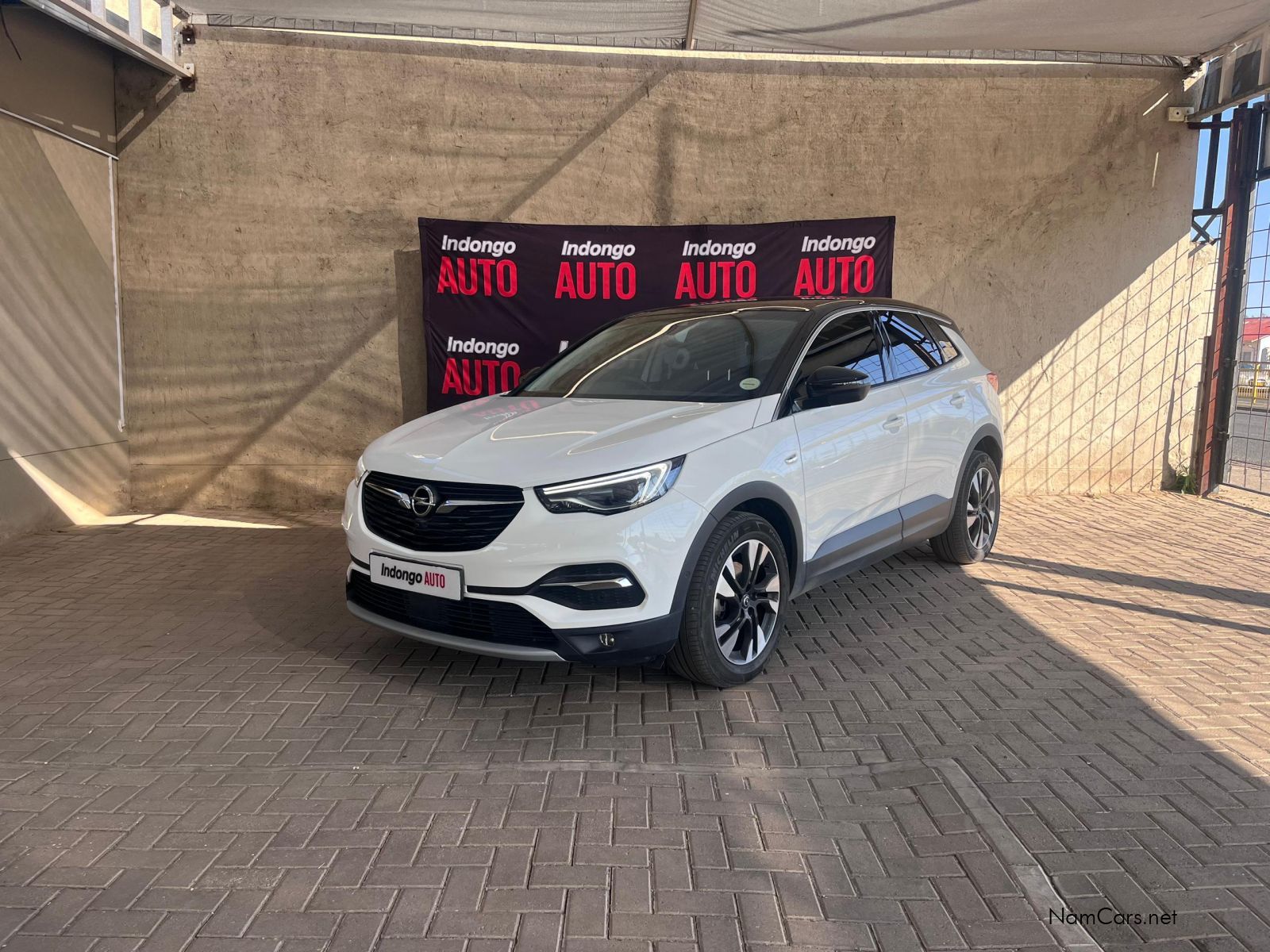 2024 Opel Grandland X photo 2