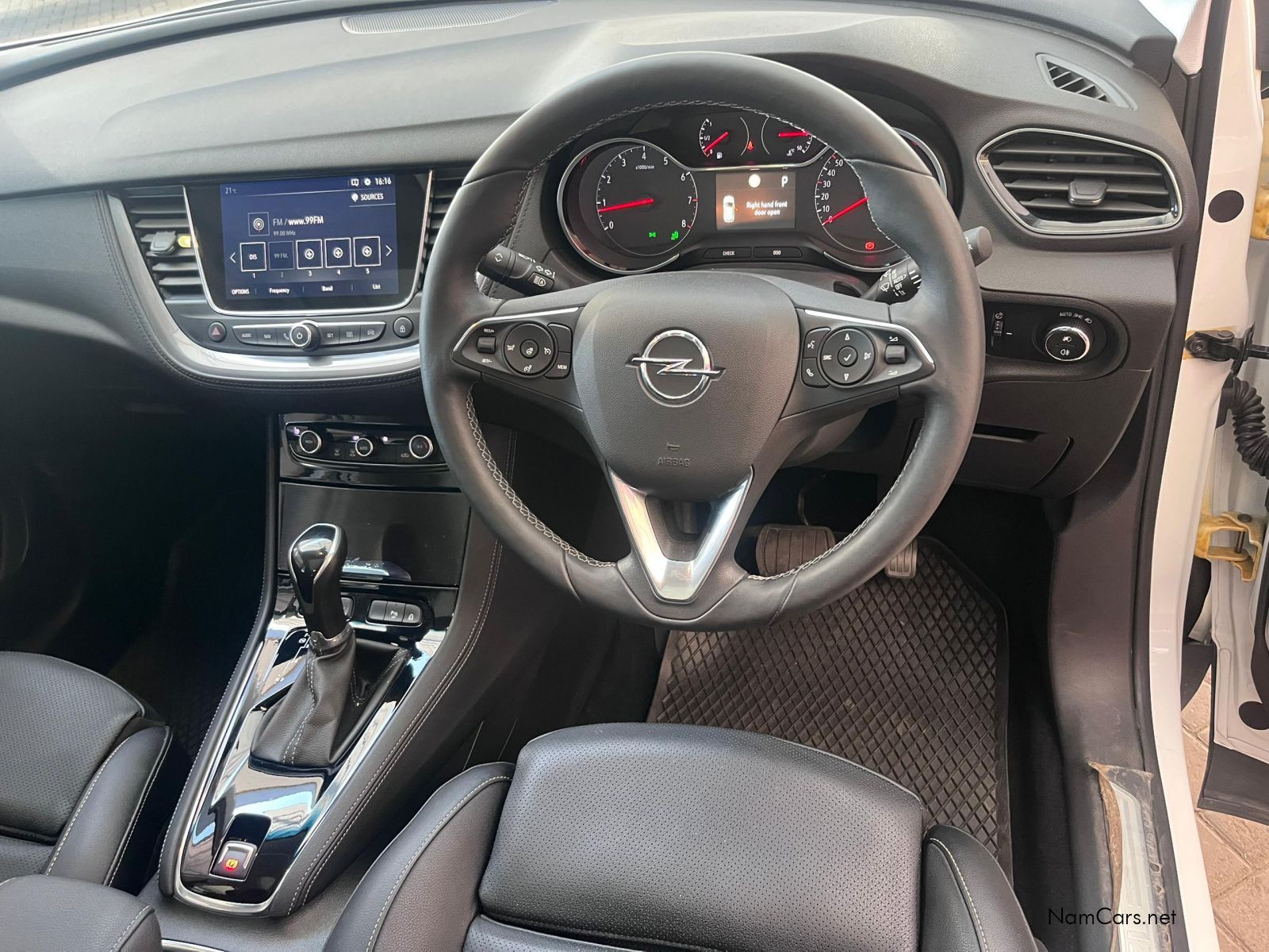 2024 Opel Grandland X photo 5
