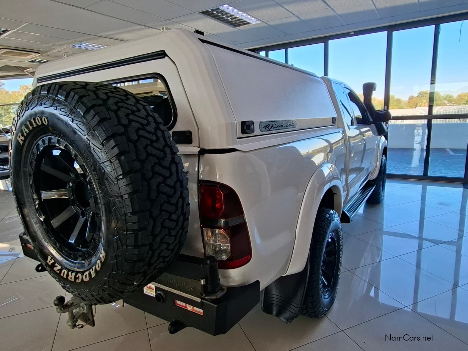 2015 Toyota Hilux photo 3
