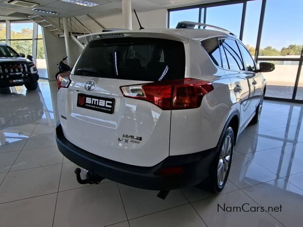 2014 Toyota Rav4 photo 3