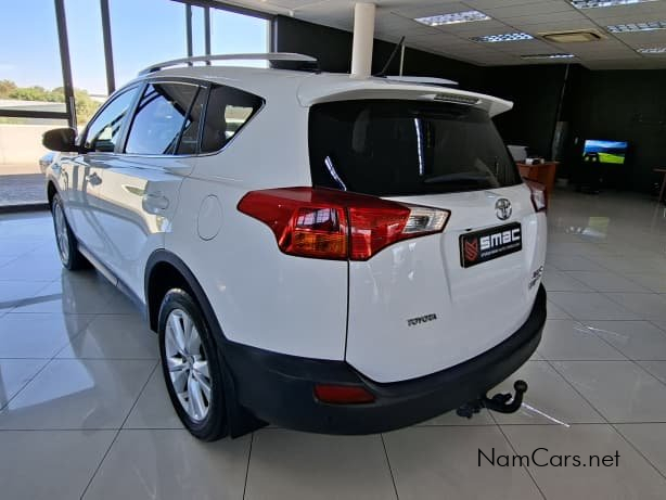 2014 Toyota Rav4 photo 4