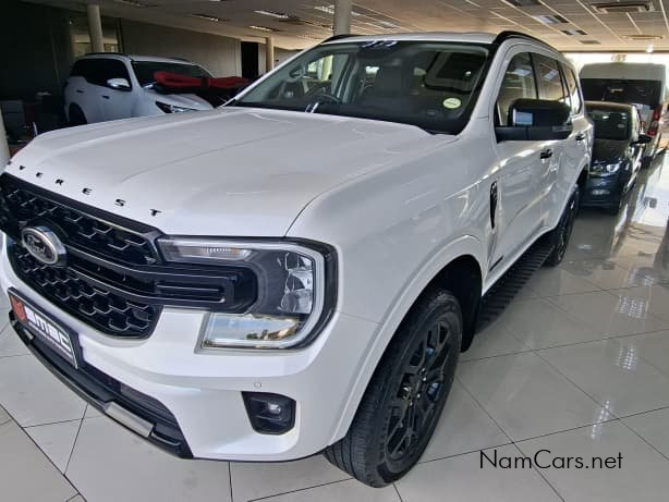 2024 Ford Everest photo 1