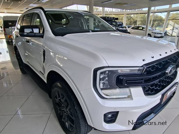 2024 Ford Everest photo 2