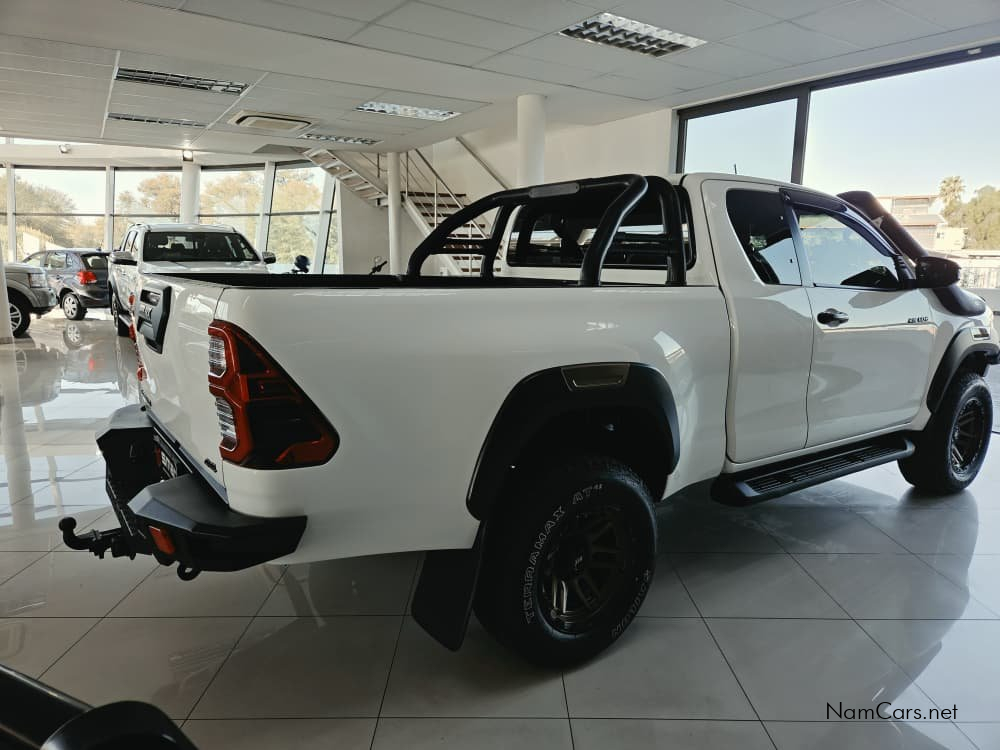 2024 Toyota Hilux photo 3