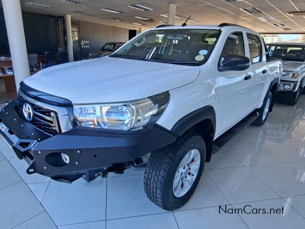 2020 Toyota Hilux photo 1