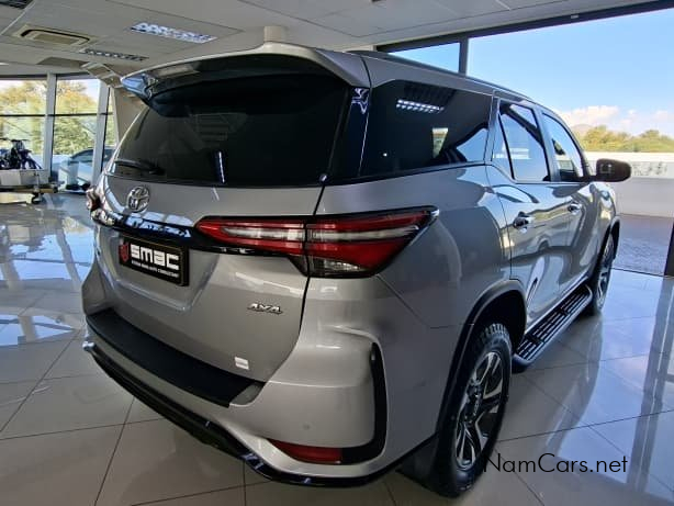 2025 Toyota Fortuner photo 6