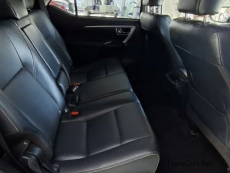 2025 Toyota Fortuner photo 5