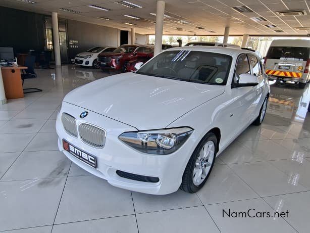 2011 BMW 1 Series photo 1