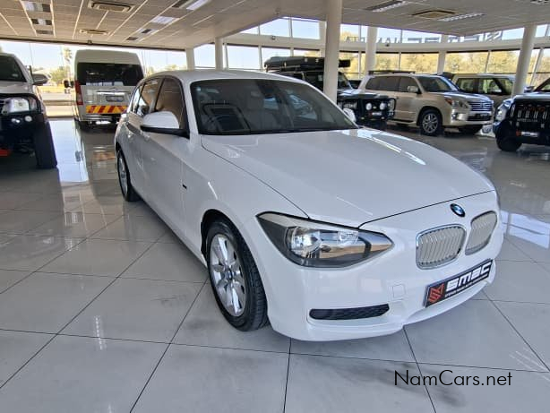 2011 BMW 1 Series photo 2