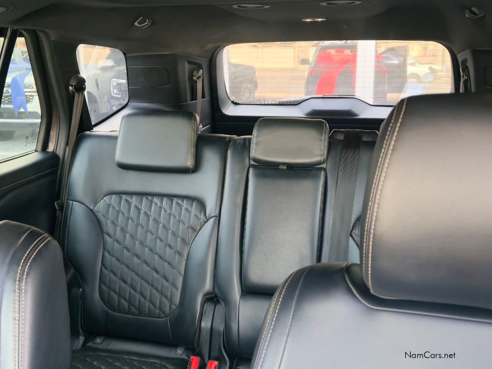 2023 Ford Everest photo 7