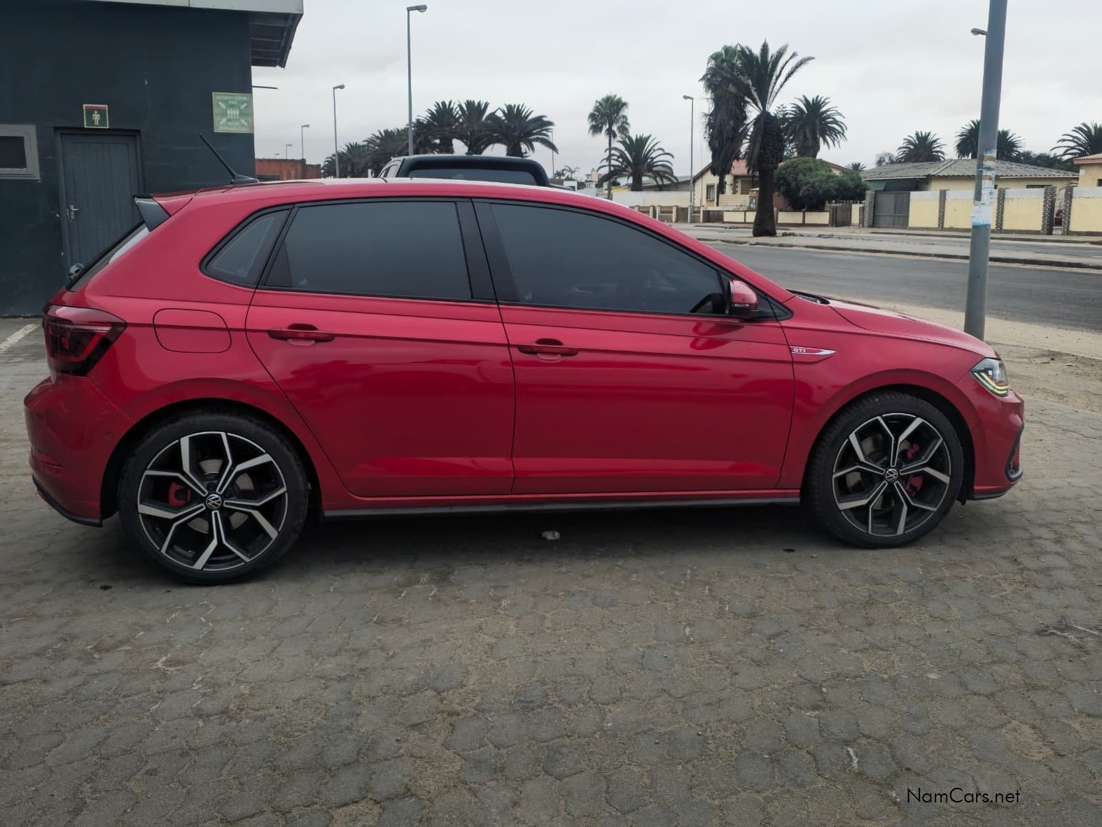 2022 Volkswagen GTI photo 6