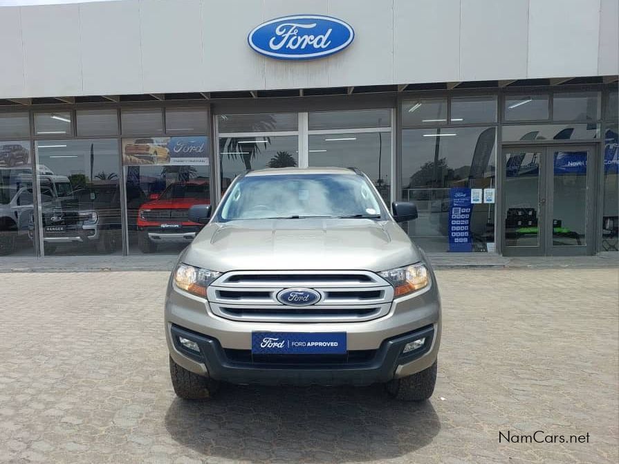 2019 Ford Everest photo 2