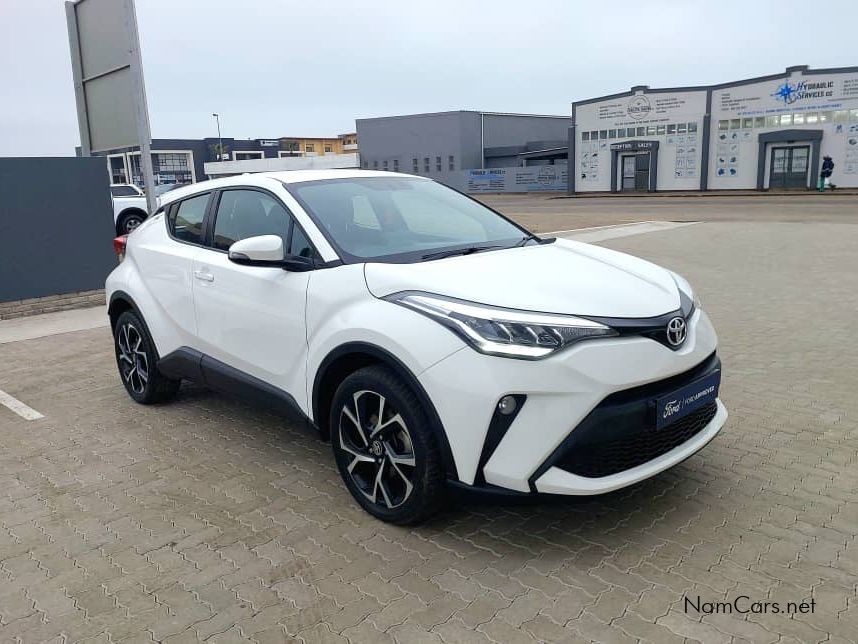 2020 Toyota Yaris photo 1