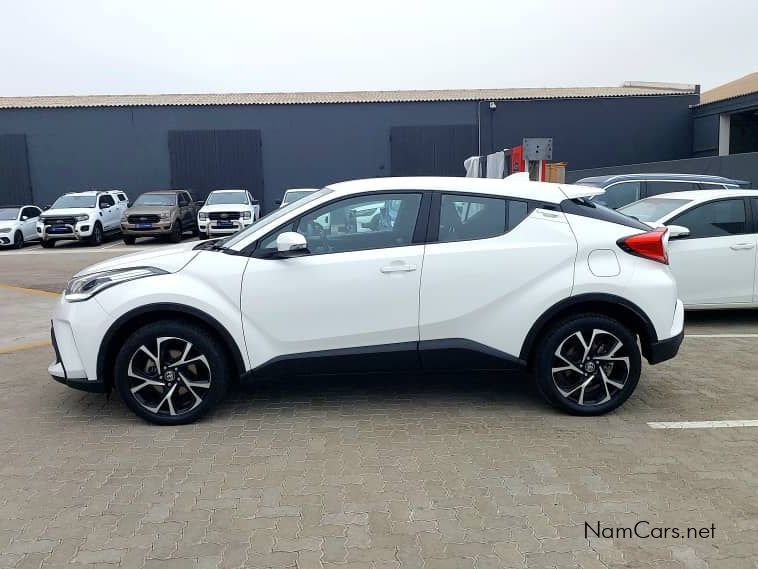 2020 Toyota Yaris photo 3