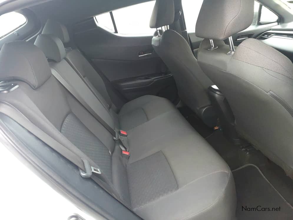 2020 Toyota Yaris photo 5