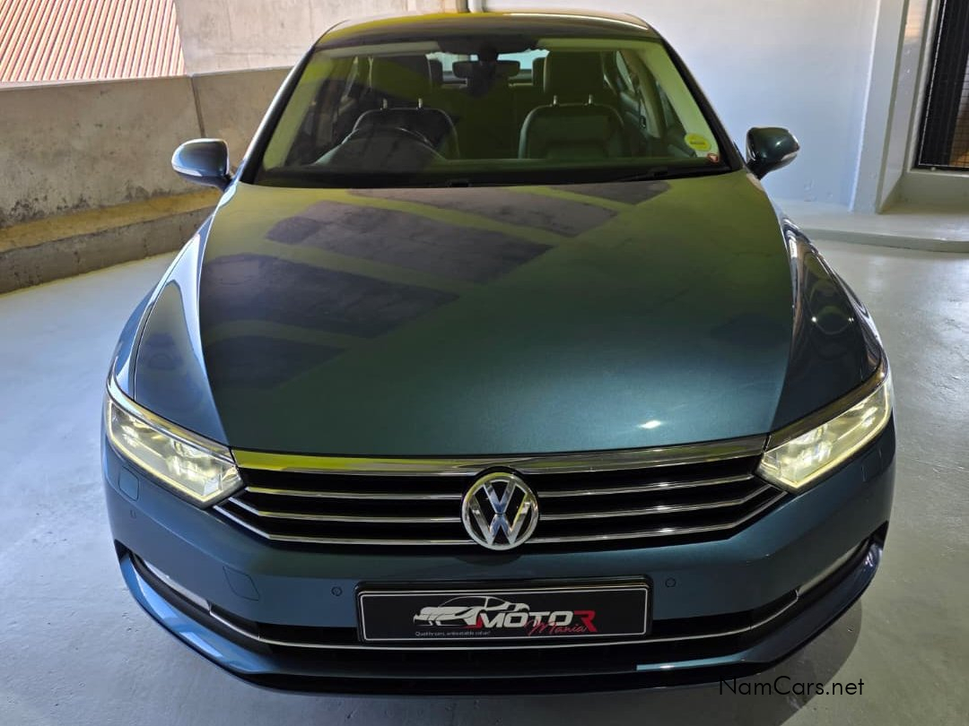 2015 Volkswagen Passat photo 5