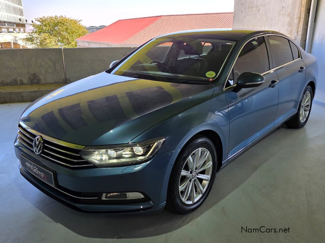 2015 Volkswagen Passat photo 7