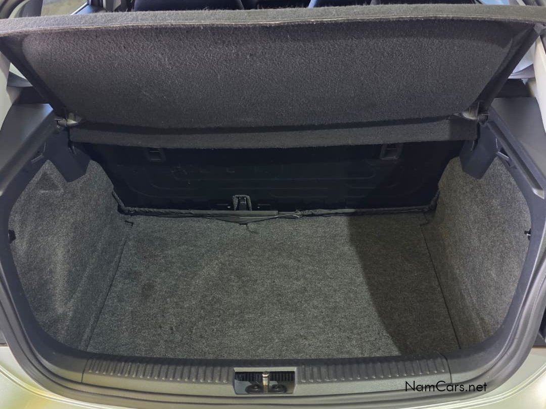 2022 Volkswagen Polo Vivo photo 12