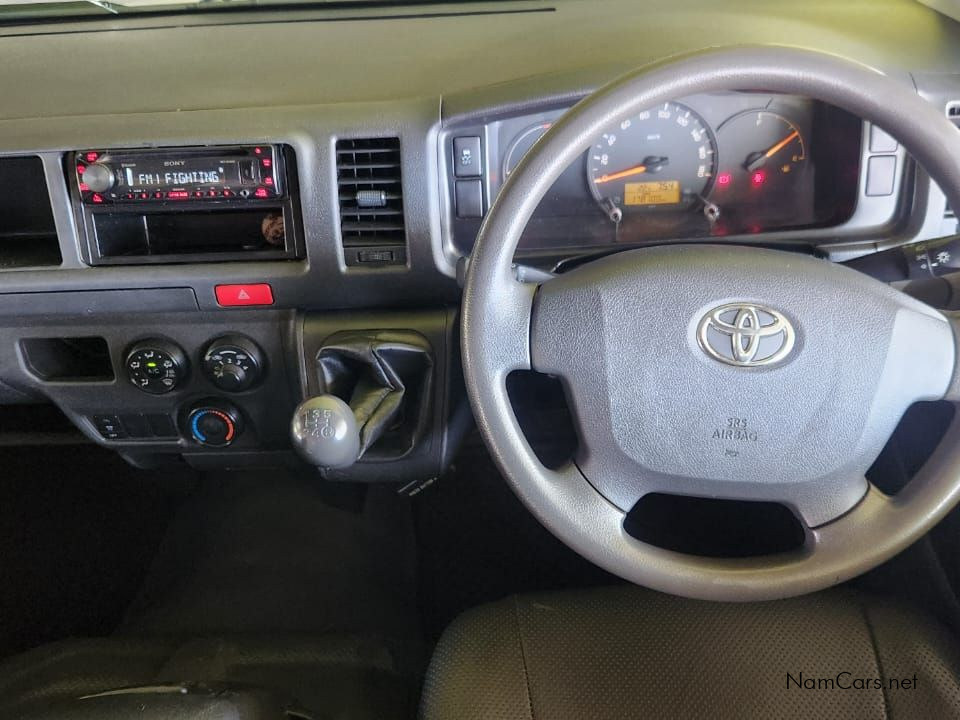 2023 Toyota Quantum photo 9